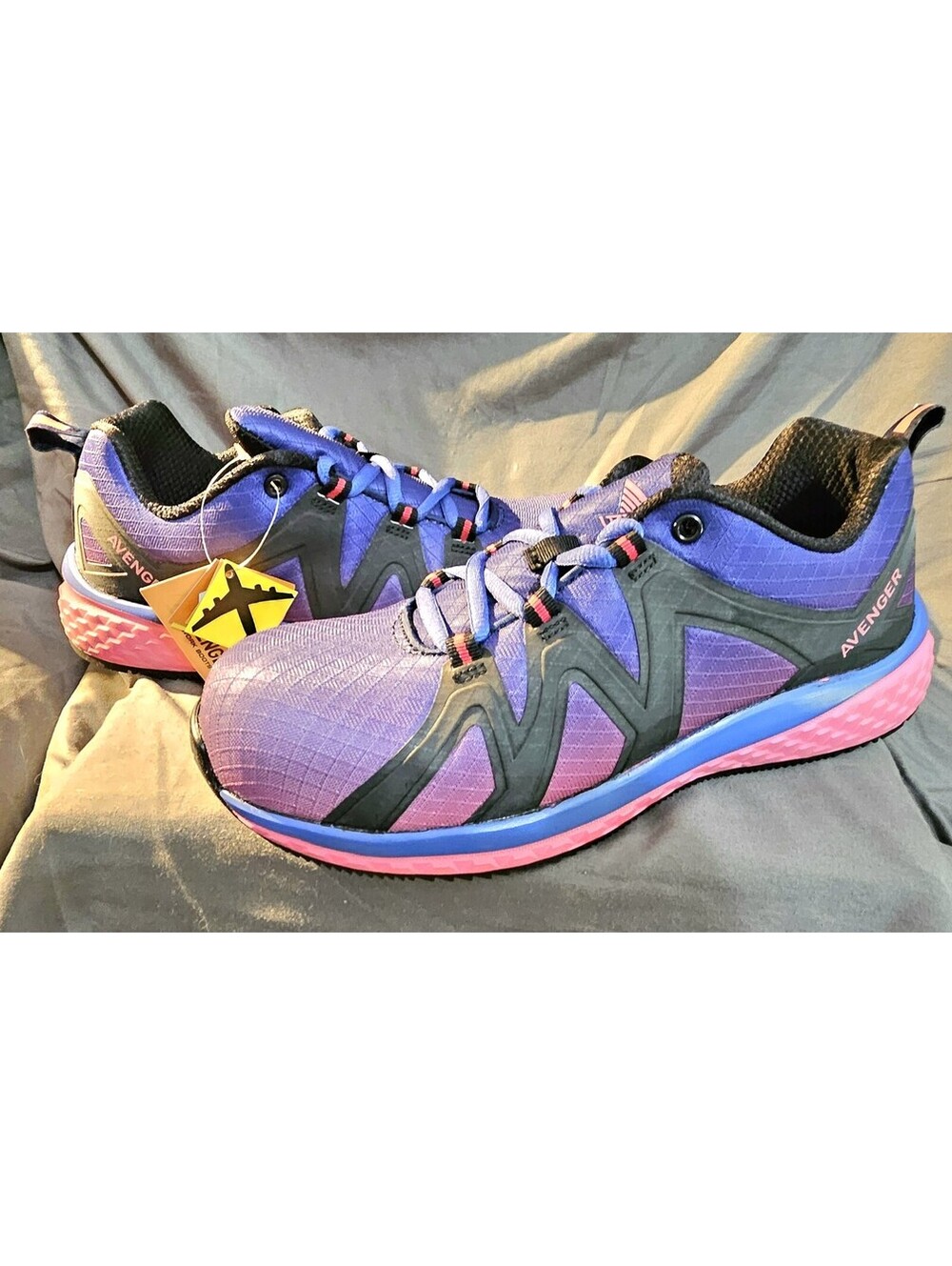 AVENGER North Haven Sting SAFETY Carbon Toe Work SNEAKERS Size 9 Mens Size 7.5